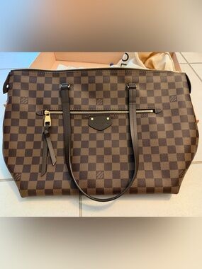 Authentic discontinued Louis Vuitton Brown Checkered Tote - Chocolate & Cognac
